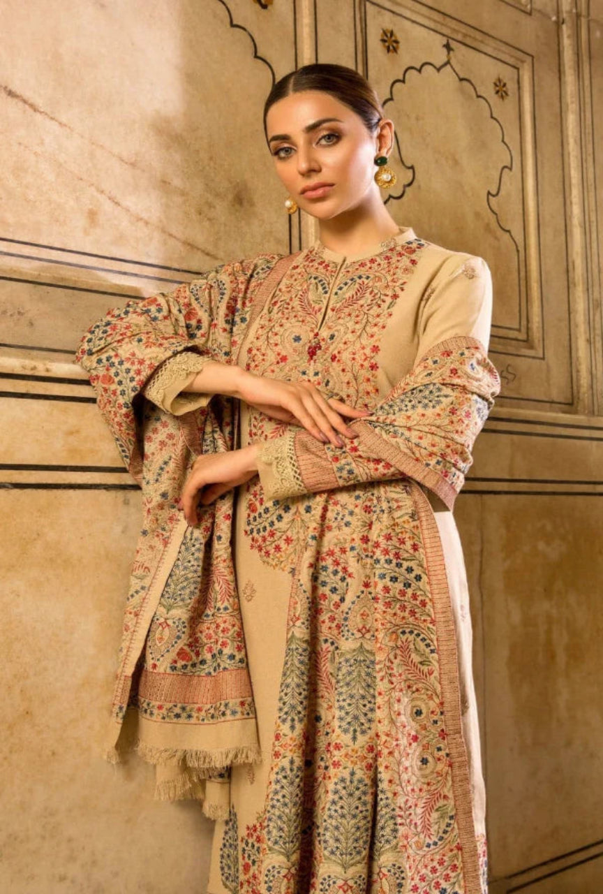 Women unstitched -3PC Dhanak Embroidered Suit