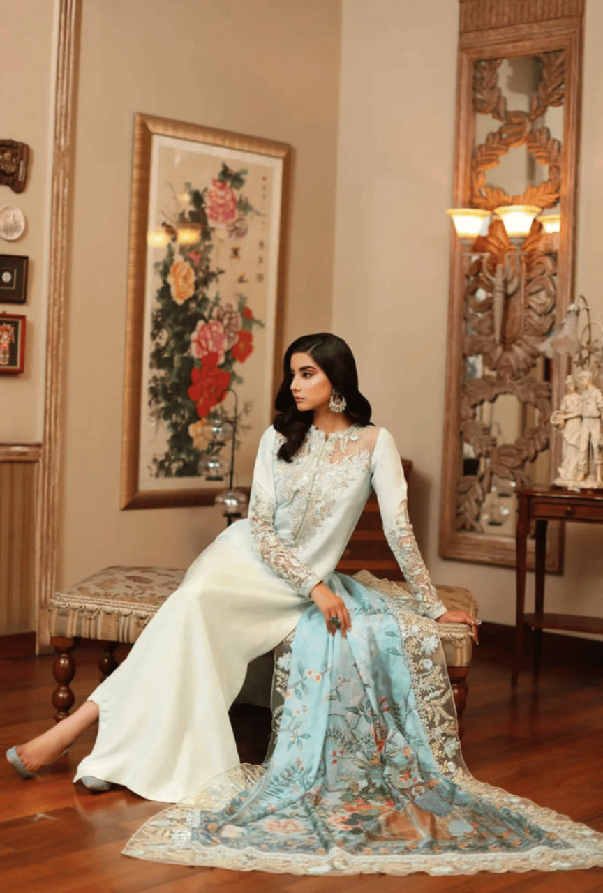 Luxury Charmuse Silk Embroidered 3-Piece Suit with Digital Printed Dupatta