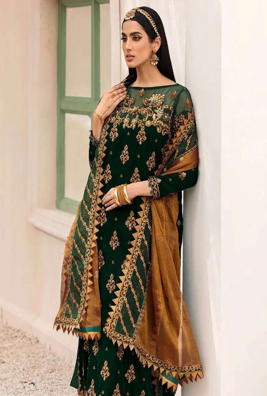 Luxury Velvet Embroidered 3PC Suit with Net Dupatta
