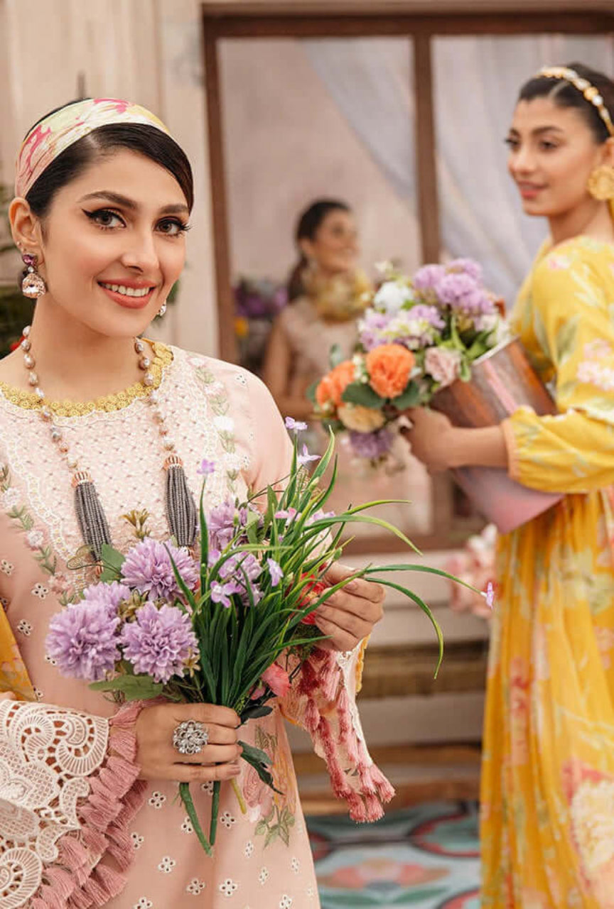 3 Piece Unstitched Heavy Embroidered Chickan Kari Lawn Suit ( Printed Polly Lawn Dupatta )