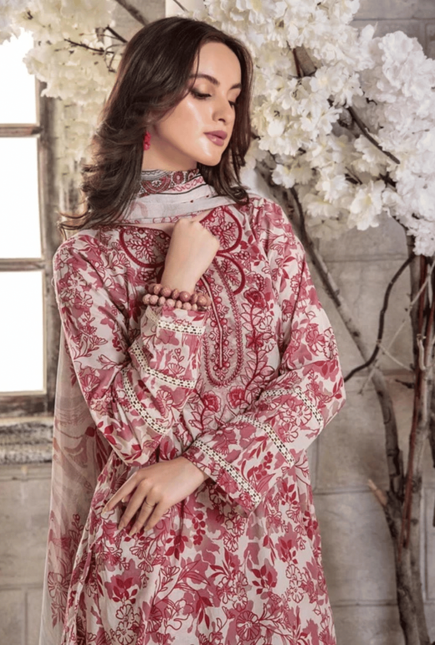 Premium Khaddar Digital Printed Suit with Heavy Embroidered Organza Patches