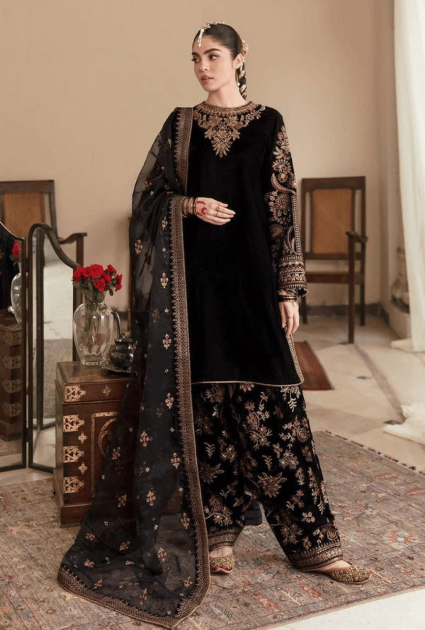 3 Piece Unstitched Heavy Embroidered Velvet Suit ( Four Sided Embroidered Organza Dupatta )