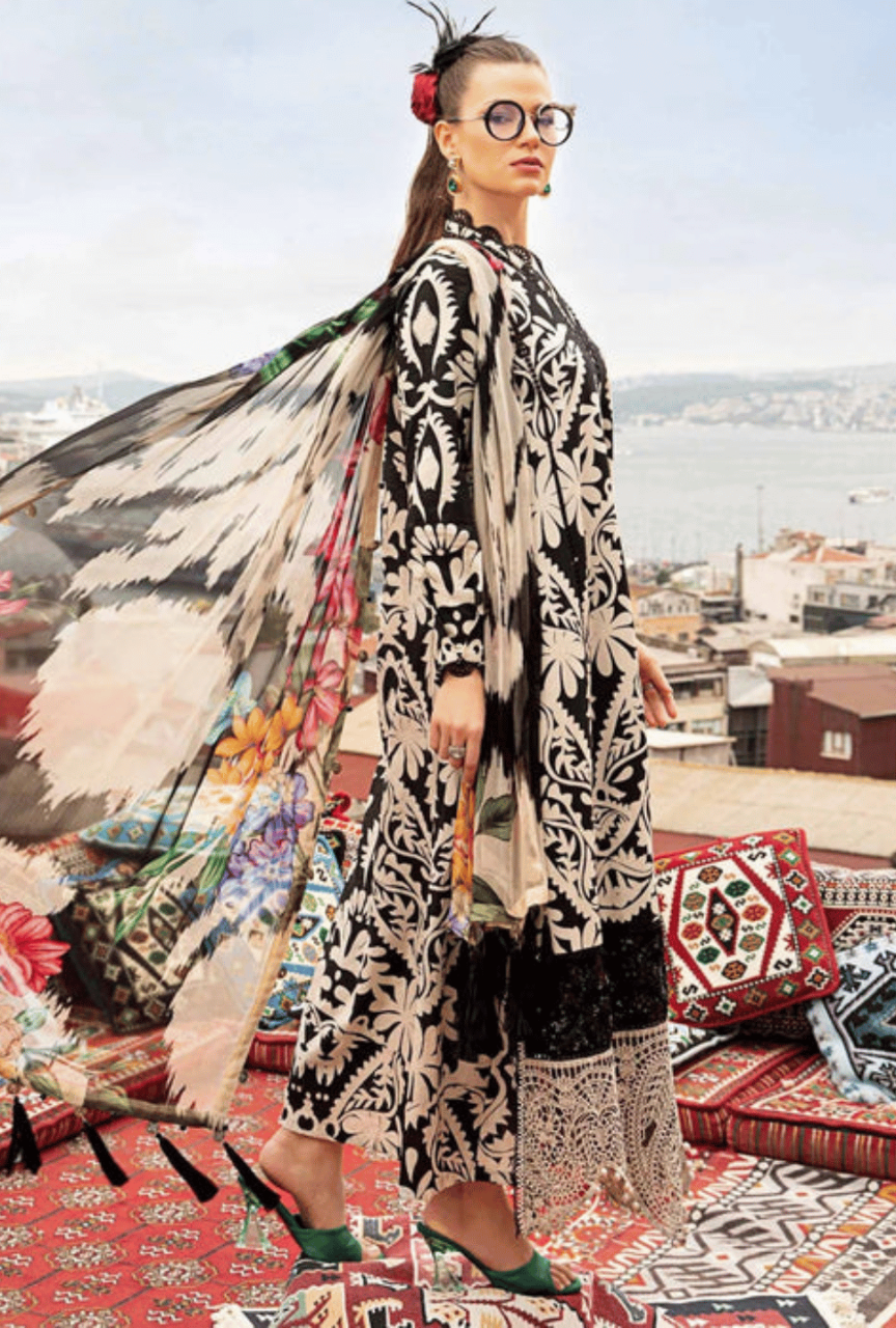 Unstitched 3 Piece Digital Printed Khaddar Suit With Printed Khaddar Dupatta