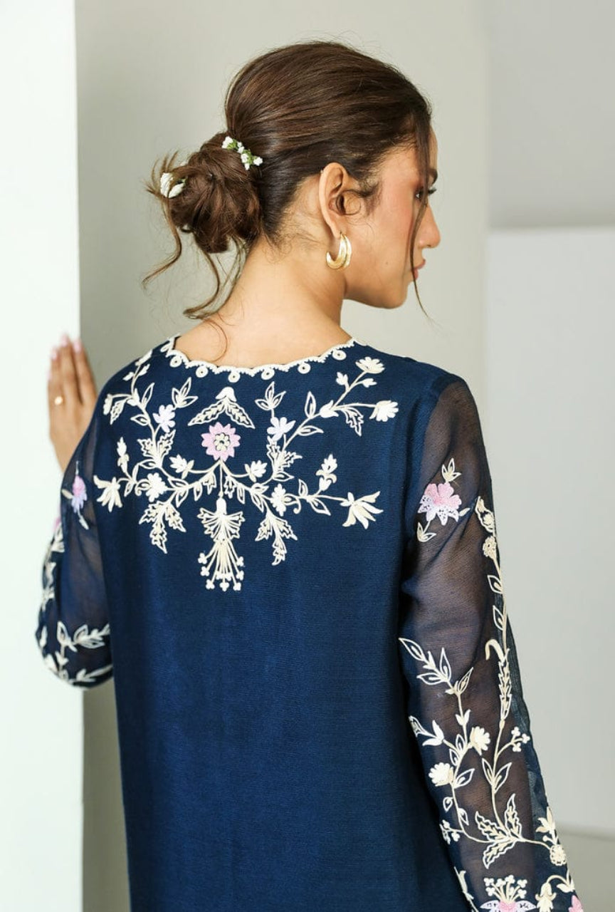 Luxury Organza 3PC Embroidered Suit with Handwork & Stone Detailing