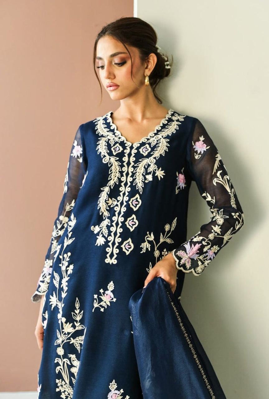 Luxury Organza 3PC Embroidered Suit with Handwork & Stone Detailing
