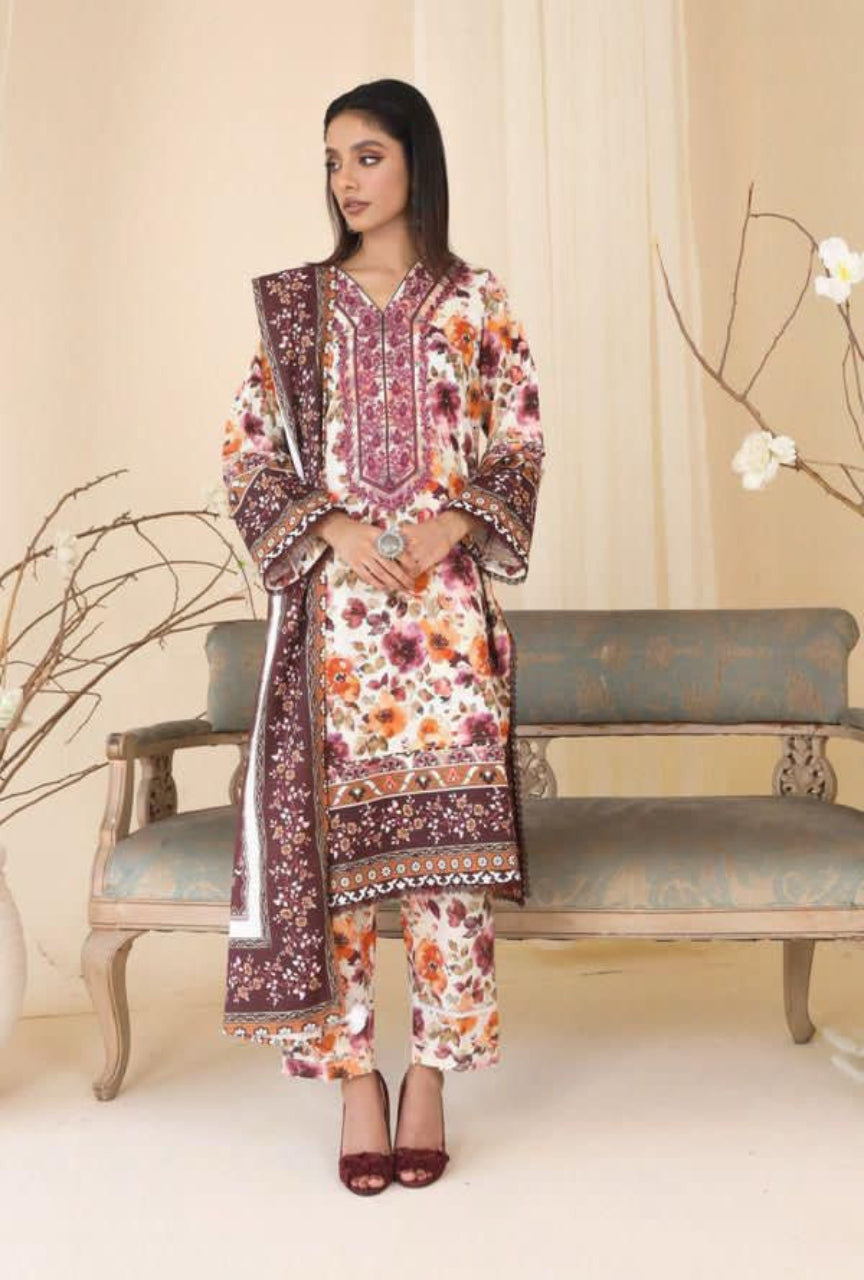 Premium Khaddar Digital Printed Suit with Heavy Embroidered Organza Patches