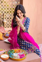 Unstitched 3 Piece Digital Printed Lawn Shirt Trouser And Dupatta with Embroidered Lace